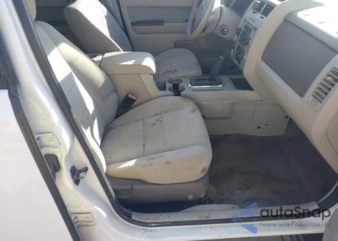 2011 Ford Escape Xlt from USA, damaged, VIN 1FMCU0D74BKA21462